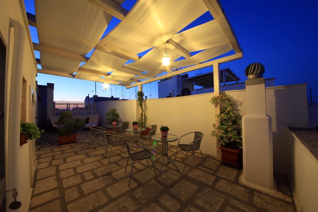 B&B Don Gino Monopoli Exteriör bild